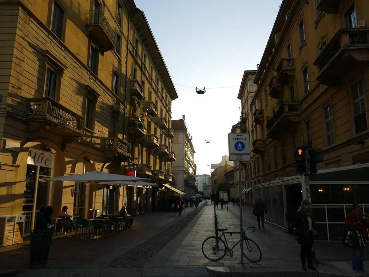 Donna Nilla, A Large And Cozy Flat In Porta Venezia Daire Milano